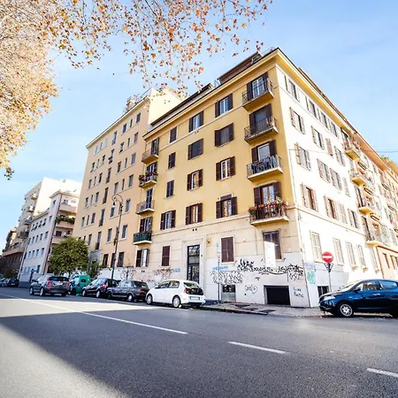 La Casa Di Dora By Buddyrent Appartement *