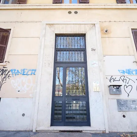 La Casa Di Dora By Buddyrent * Roma
