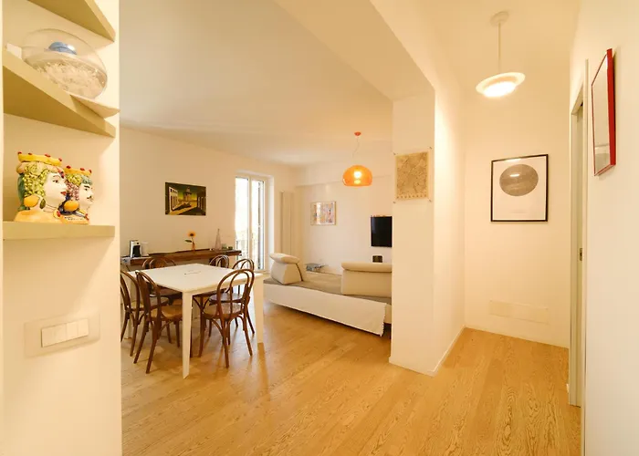 La Casa Di Dora By Buddyrent Appartement