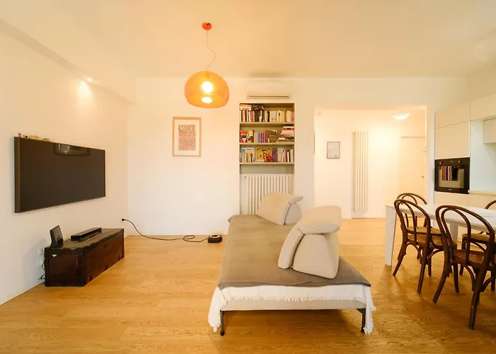 Appartement La Casa Di Dora By Buddyrent Rome