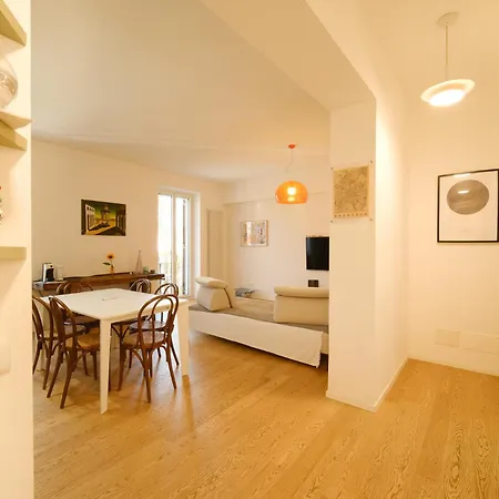 La Casa Di Dora By Buddyrent Apartmán