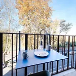 La Casa Di Dora By Buddyrent Apartament *